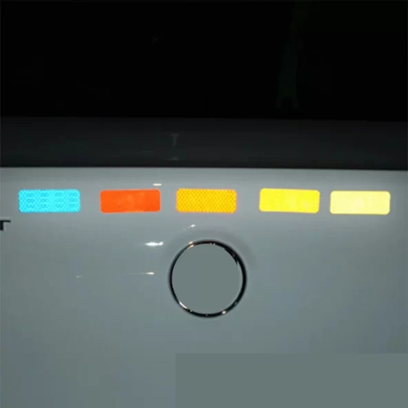 10 unds de Adesivos de Segurança Refletivos para Para-choques de Carro - Image 13